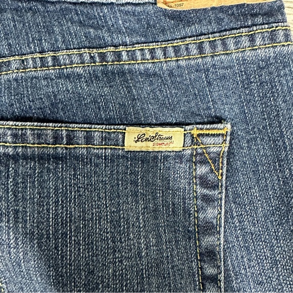 Levi Strauss Signature Stretch Low-rise Bootcut Jeans Woman’s 6M - Picture 10 of 11